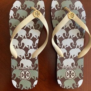 Tory Burch Camo colored elephant flip flop